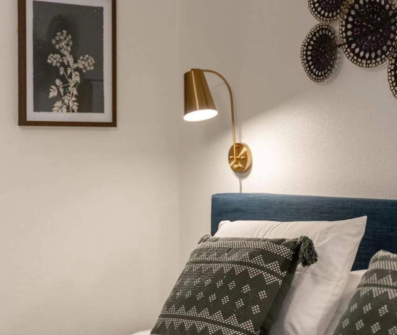 Blue Agave Home - Chic & Stylish With Pool Putt & Games Phoenix 0*,