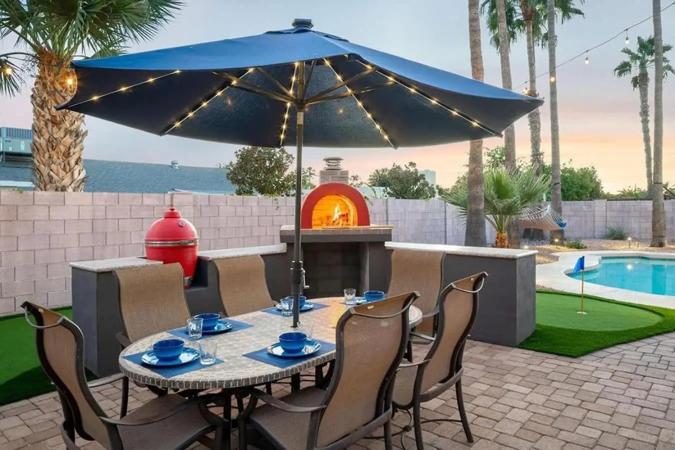 Blue Agave Home - Chic & Stylish With Pool Putt & Games Phoenix